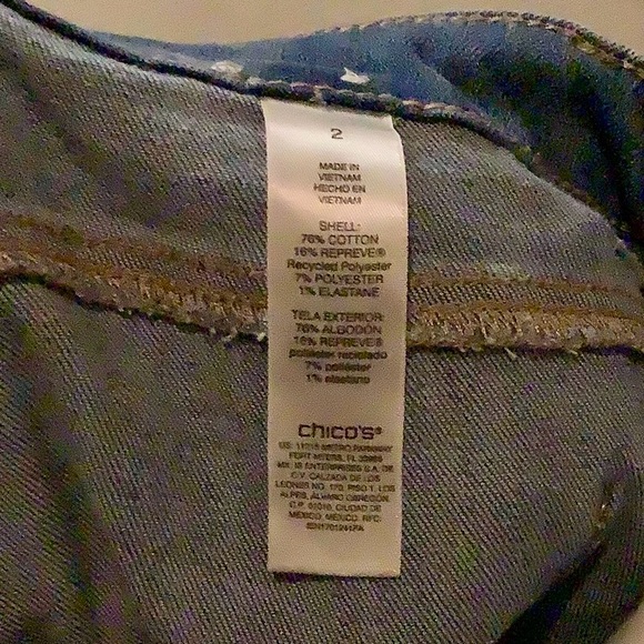 Chico’s Girlfriend Ankle Jeans - Picture 4 of 4